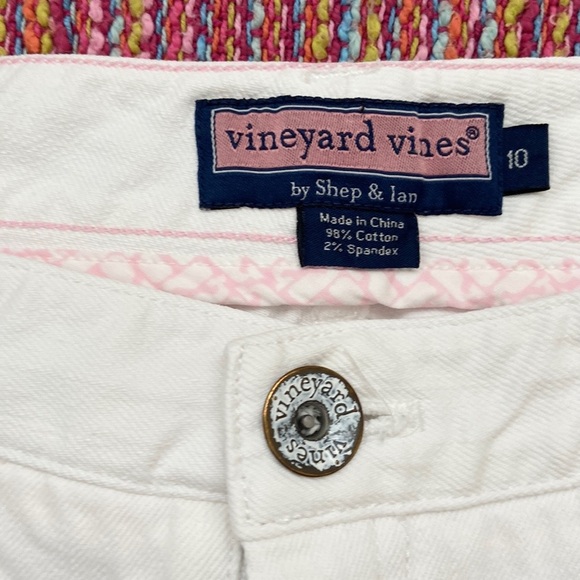 Vineyard Vines Jeans - Picture 11 of 13